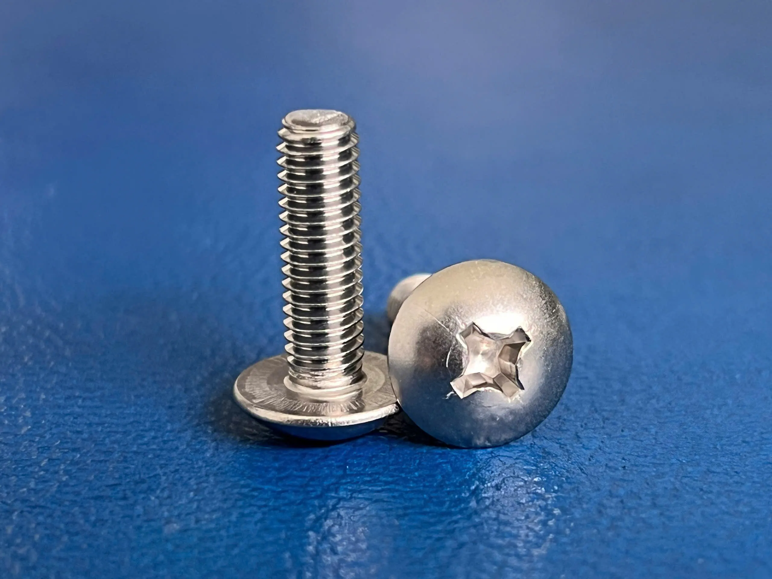 Vít đầu nấm inox